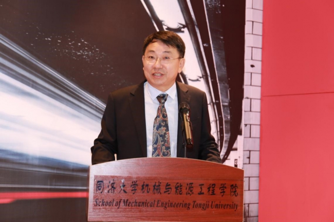 暗网禁区
院长卞永明教授致辞 暗网禁区
院长卞永明教授致辞